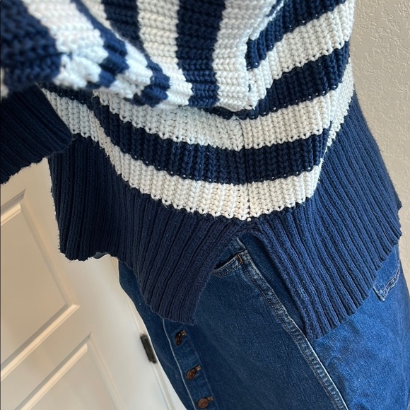 Madewell Blue and White Turtleneck Sweater Striped Design - Picture 8 of 11
